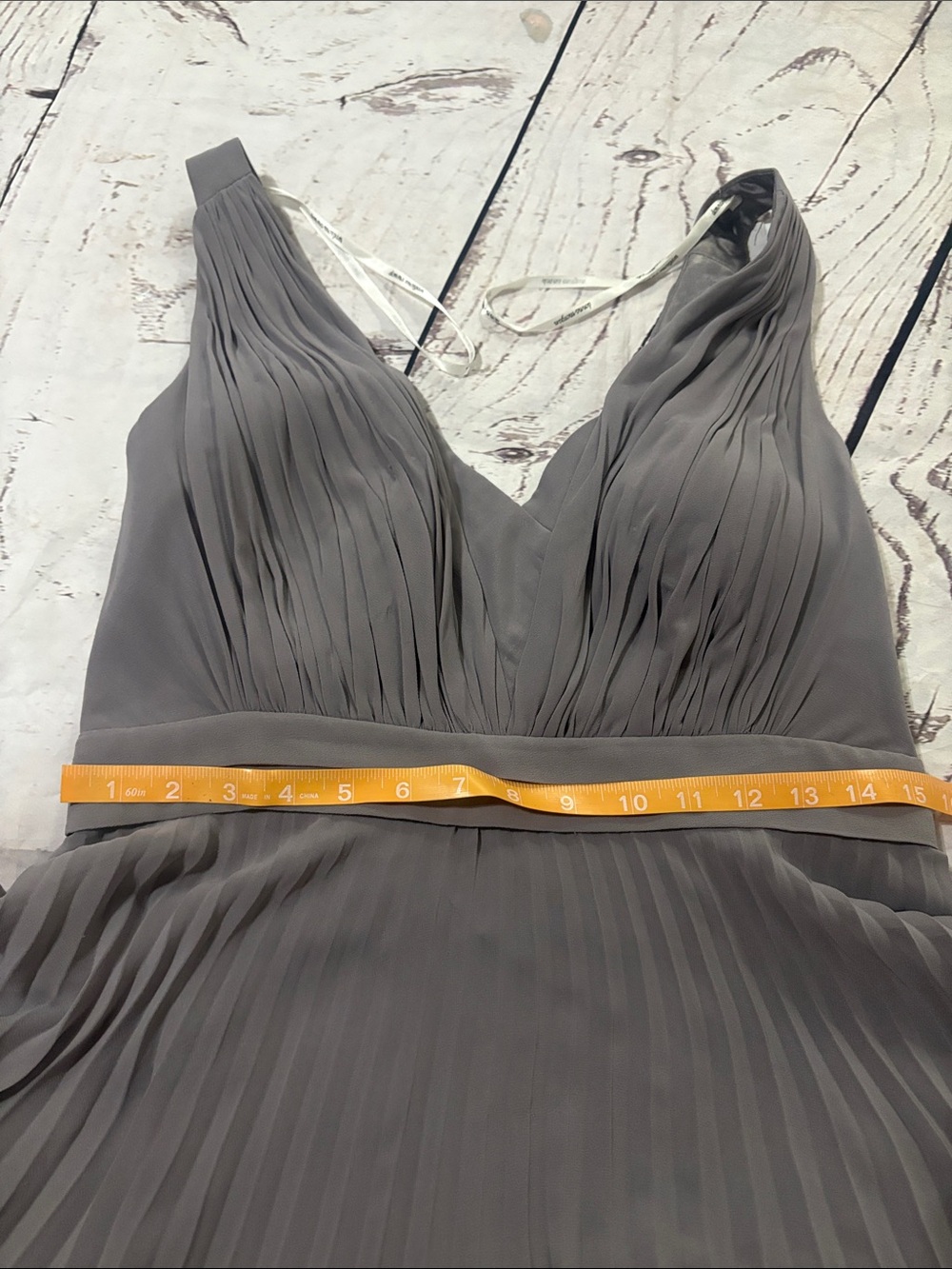 Donna Morgan Collection 10 Pleated V-Neck Sleeveless Dress in dusty plum - Picture 6 of 15